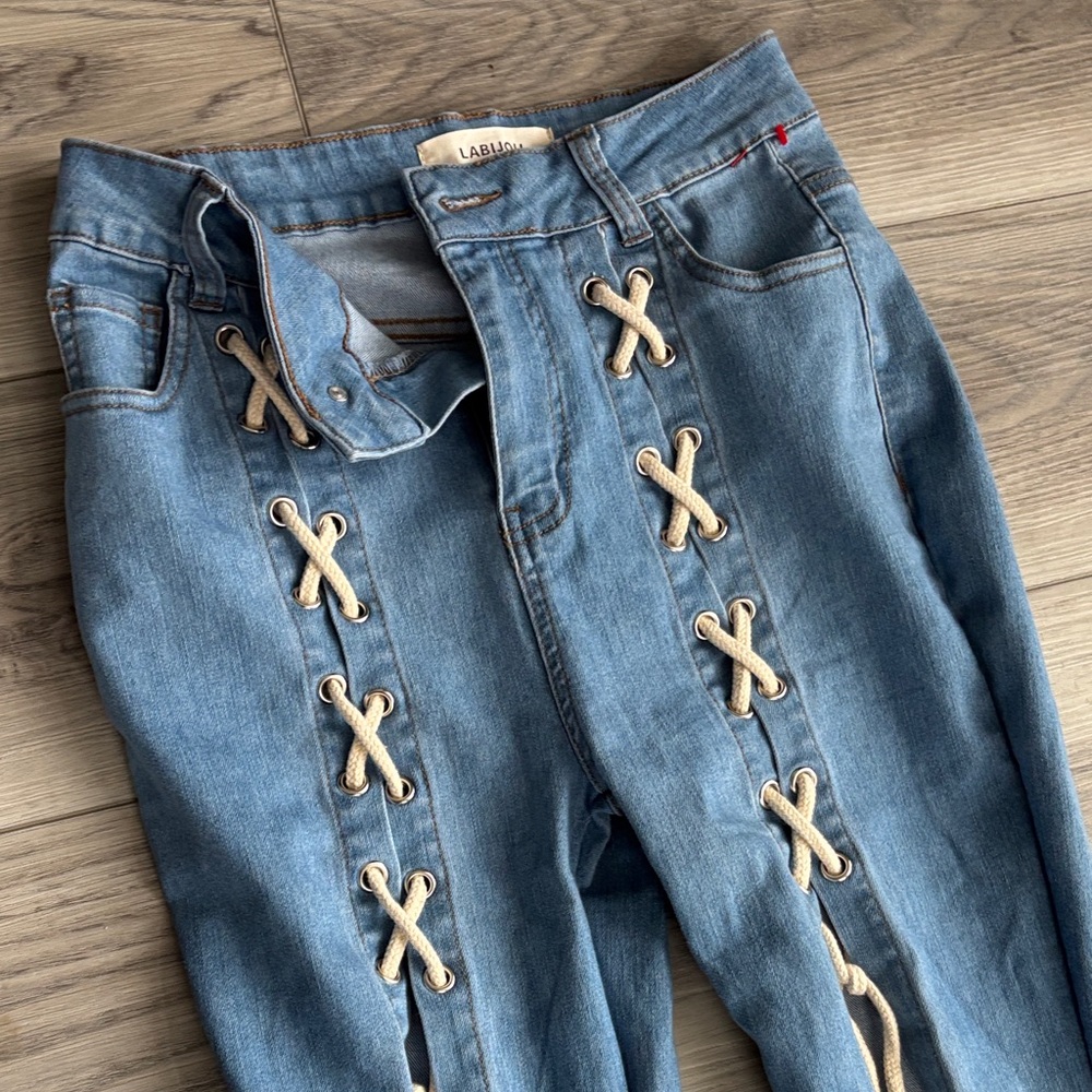 The Coolest Bell Bottom Lace-Up Denim Pants - Picture 4 of 7